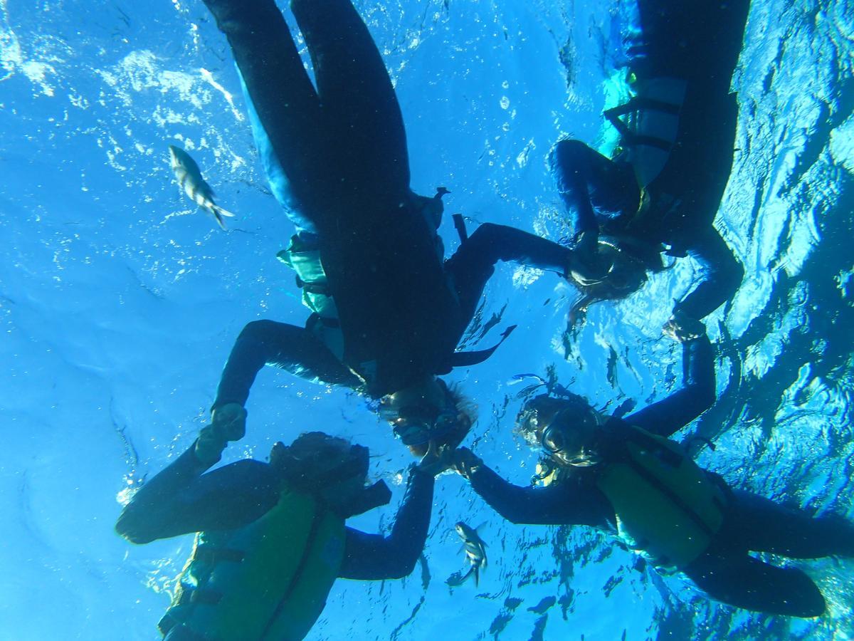ホテル Sea Blue 恩納村 エクステリア 写真