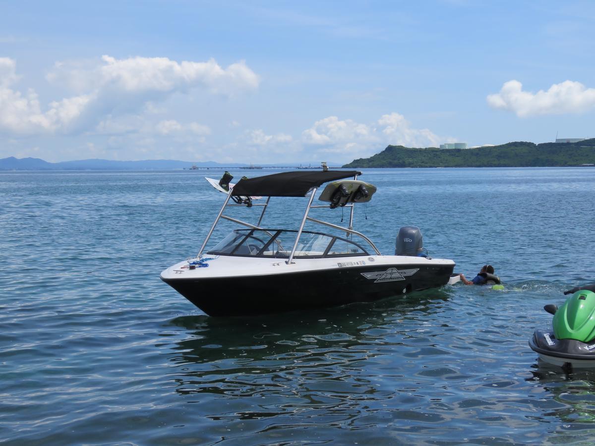 ホテル Sea Blue 恩納村 エクステリア 写真