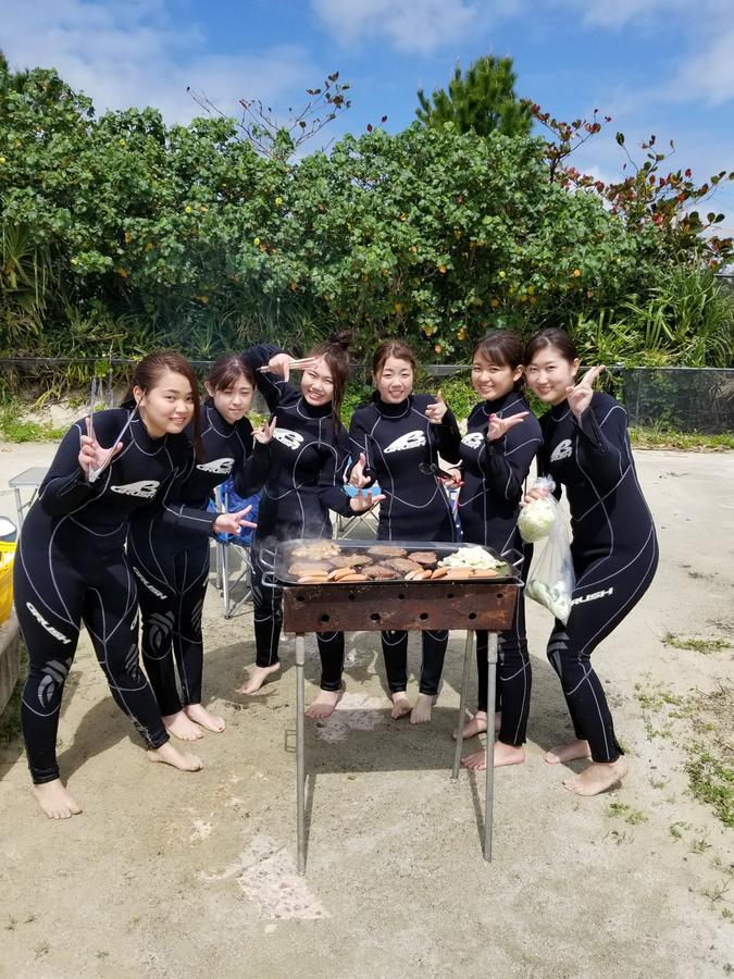 ホテル Sea Blue 恩納村 エクステリア 写真